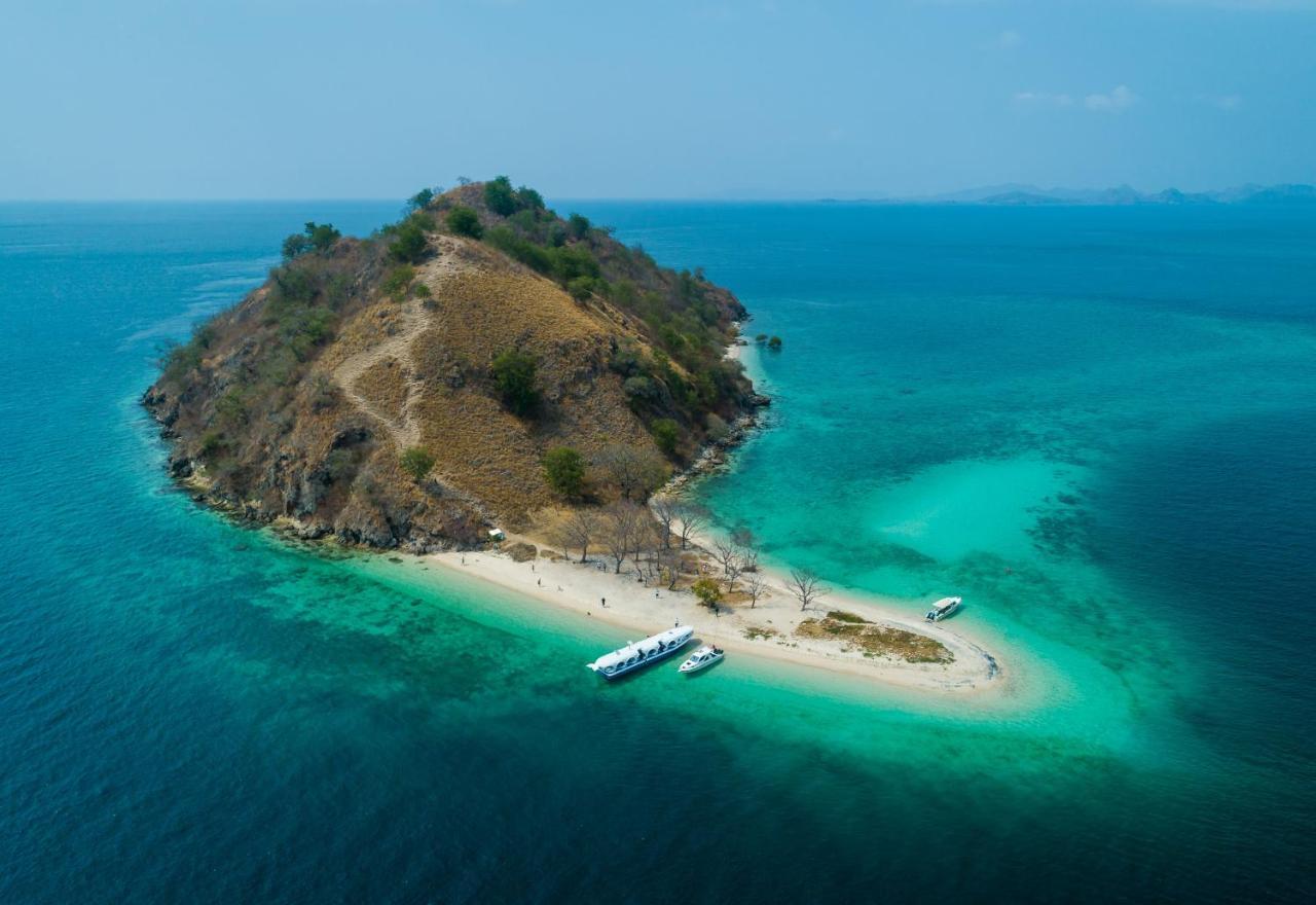 Ayana Komodo Waecicu Beach Labuan Bajo Eksteriør bilde
